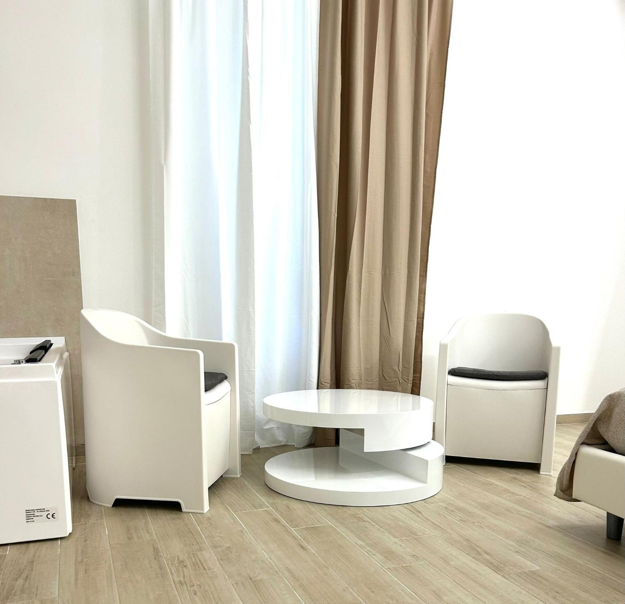 Bed E Suite Domar Brindisi Buitenkant foto