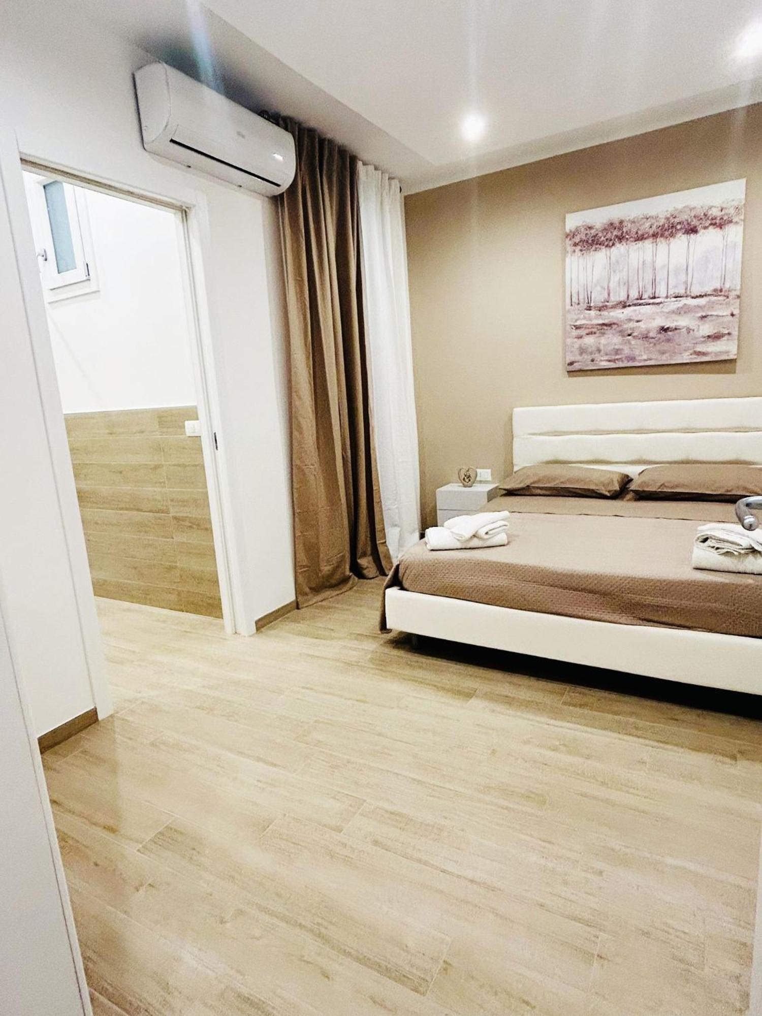 Bed E Suite Domar Brindisi Buitenkant foto